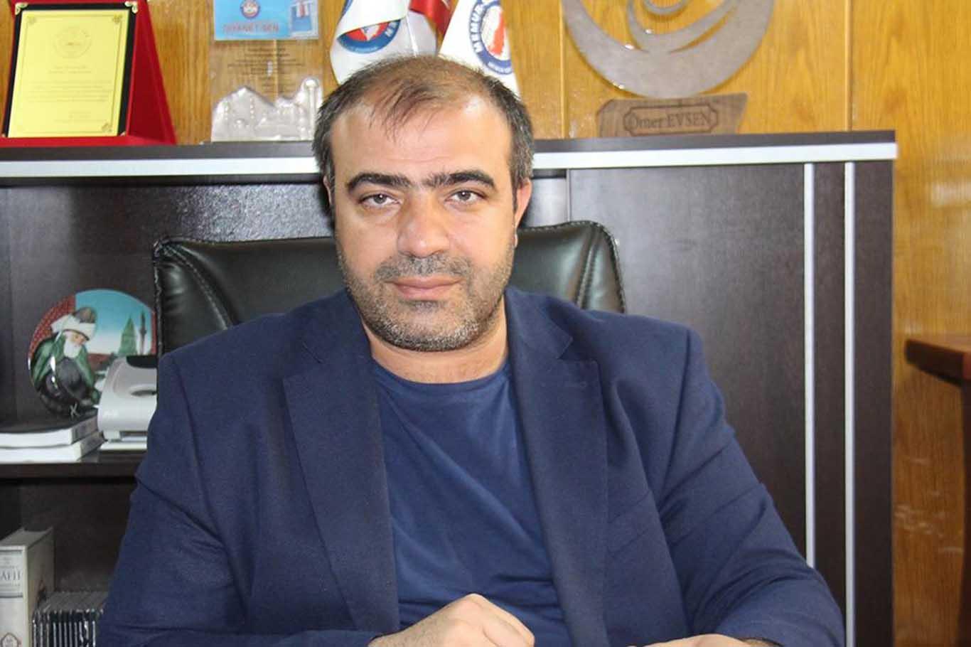"Ezanımıza yapılan saygısızlığa seyirci kalmayacağız" "Ezanımıza yapılan saygısızlığa seyirci kalmayacağız"